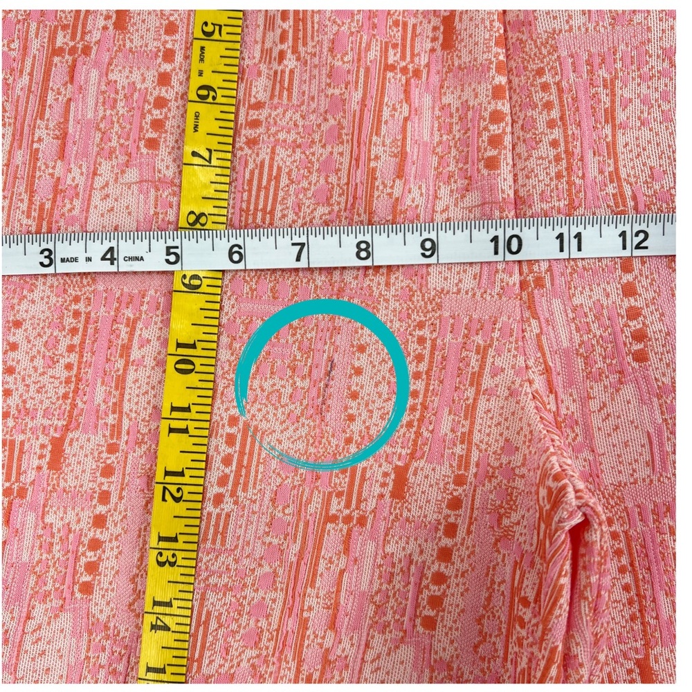 Vintage Cropped Length Pink and Orange Textured Capris Pants - Picture 12 of 12